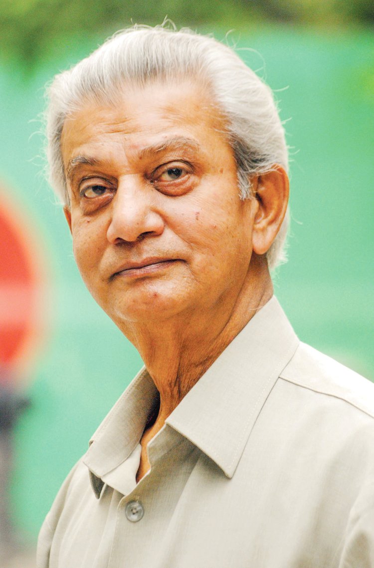 প্রবীর মিত্রের স্মৃতি ধরে রাখতে চালু হলো ওয়েবসাইট
