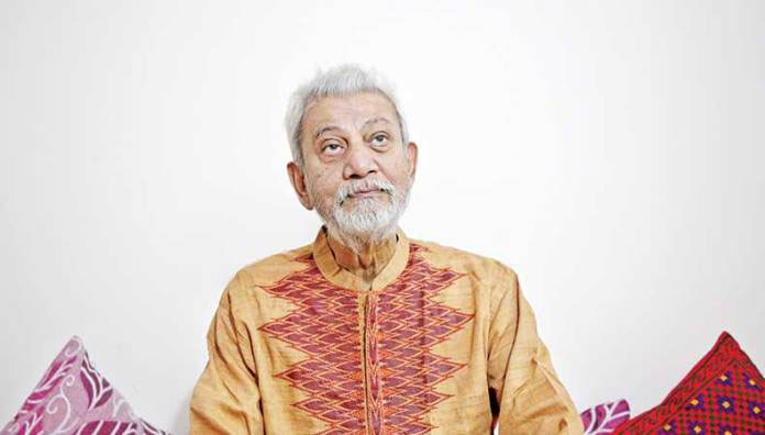 যে কারণে প্রবীর মিত্রের ব্যবহার্য জিনিসপত্র সংরক্ষণ করেনি পরিবার